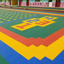 幼兒園懸浮地板拼裝-懸浮地板跑道施工-深圳運動操場施工