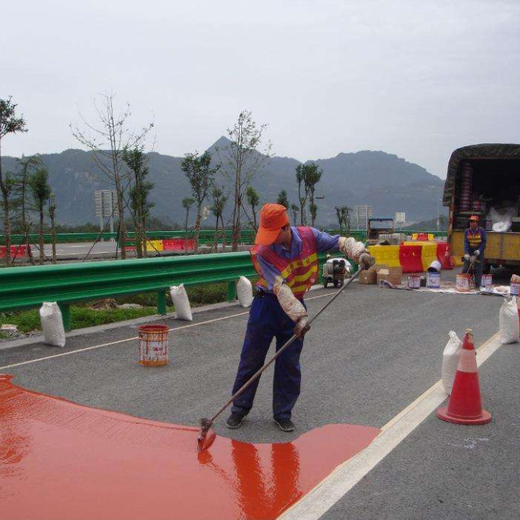 浙江绍兴彩色陶瓷颗粒路面防滑路面施工