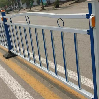 市政道路護(hù)欄A金華市政道路護(hù)欄廠家A市政道路護(hù)欄廠家批發(fā)