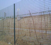 圈地围栏绿色防锈铁丝网浸塑养殖防护栏农场果园隔离网
