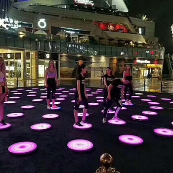 夜晚發光彩虹跑出租音樂符地板鋼琴租賃