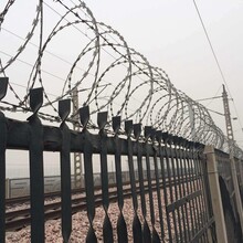 鄭州刺絲滾籠供貨商圖片
