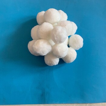 白色球状椭圆状纤维球滤料纤维球滤料厂家供应