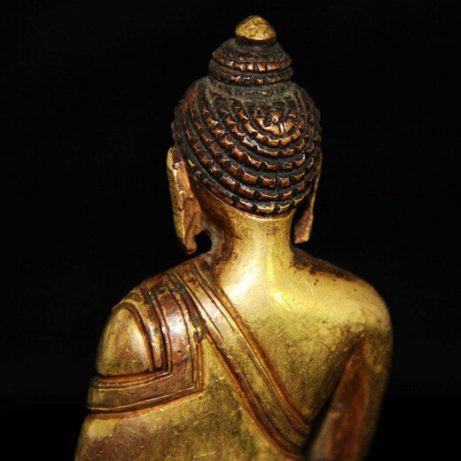 藏傳鎏金佛像的拍賣(mài)成交價(jià)格
