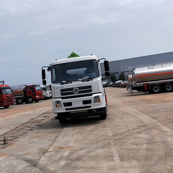 東風(fēng)天錦12噸運(yùn)油車（安全達(dá)標(biāo)/環(huán)保達(dá)標(biāo)）廠家