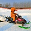 滑雪场游乐设备大型雪地摩托成人雪地摩托极速雪地摩托