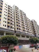 东莞小产权房振兴花园6栋封闭式花园社区带2层停车场图片