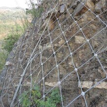 新疆边坡防护网厂家/新疆钢丝绳网用途/新疆山体防护网规格