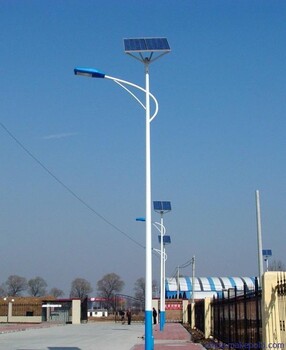 烟台厂家定制一体化太阳能路灯庭院灯杀虫灯矿灯高杆灯景观灯