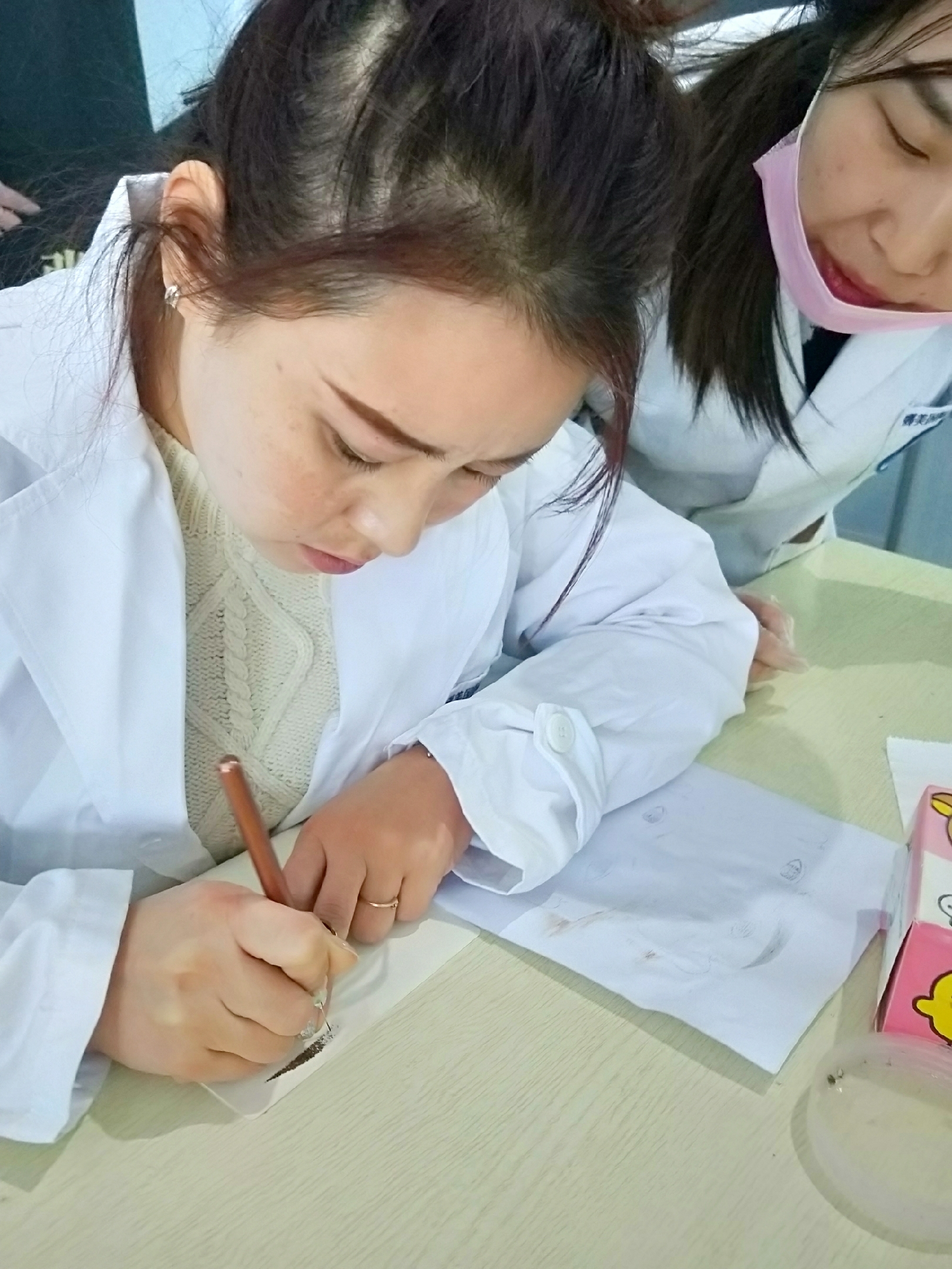順義紋繡美甲培訓(xùn)學(xué)校學(xué)費(fèi)價(jià)格一覽表(2020新)