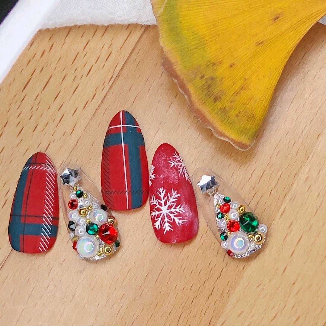 娜美國際美甲國際大師班，燕郊校區常年招收美甲學員