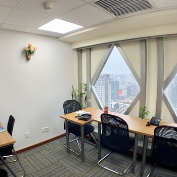南京东路服务式办公室租赁有秘书的办公室免费会议室