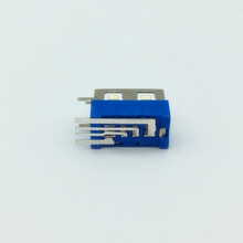 USB母座大电流侧插短体10.0半包蓝色