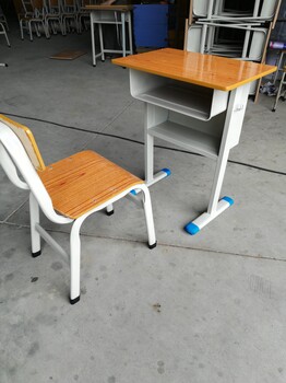 惠州课桌椅生产厂家