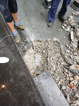 检测定位地下水管漏水、探测水管漏水位置