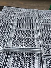 生产销售热镀锌钢格板钢格栅水沟盖板踏步板实力厂家