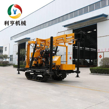 履帶液壓200型水井鉆機(jī)液壓高支腿自動(dòng)滑架鉆塔巖心鉆機(jī)