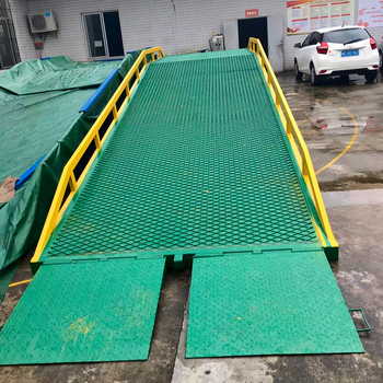 永新分體式裝卸貨叉車(chē)載貨平臺(tái)型號(hào)
