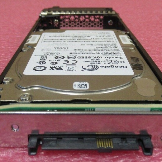 原装FujitsuDX60DX80146G3.5SASCA06910-E412存储硬盘