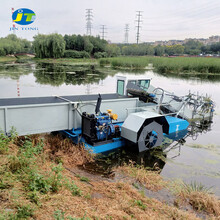 福建水莲水草收割打捞船湖面漂浮水草清理船