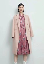 依目了然女装官网品牌折扣女装尾货批发直播带货货源图片