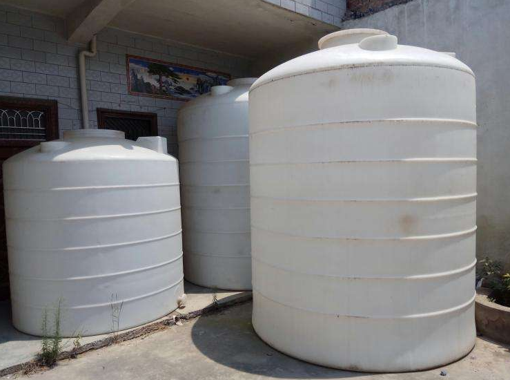 阿坝20吨立式水箱、储罐厂家批发价格