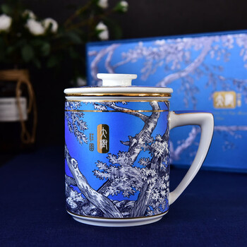 唯奧陶瓷批發(fā)骨瓷蓋杯定制陶瓷商務(wù)大容量辦公禮品茶漏水杯