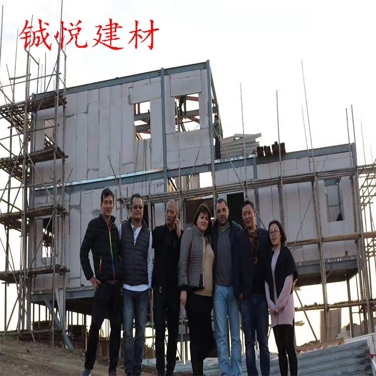 纖維增強(qiáng)硅酸鹽板供應(yīng)單位生產(chǎn)廠家