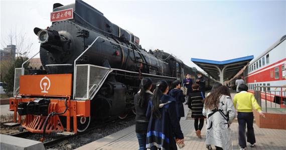 鄢陵县复古火车出售