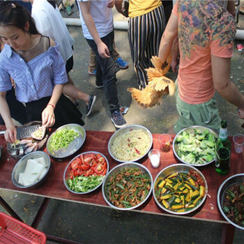 深圳一日游比较好玩的农家乐野炊烧烤公司企业团队活动