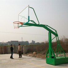 江西宜春市标准篮球架的
