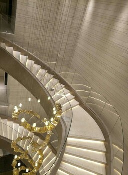 重庆医院玻璃扶手旋转楼梯安装团队