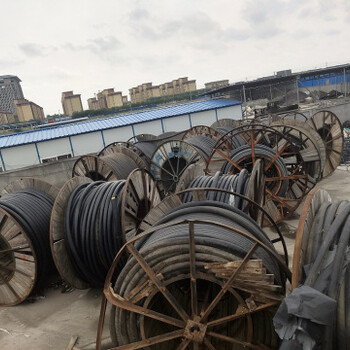 鄢陵县回收废旧185电缆多少钱一米,鄢陵县废铜变压器回收