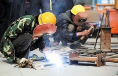 区新西兰挪威建筑工地招木工月薪4万每天工作8小时买保险图片3