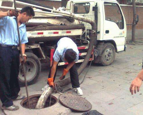 天津开发区抽污水污泥抽粪泵车全天服务