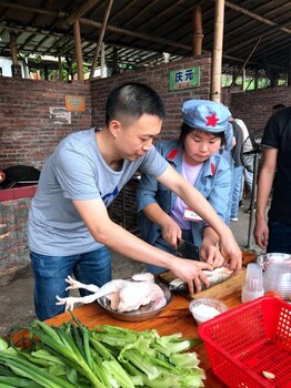 东莞野炊烧烤的场地推荐-东莞万荔团建生态园