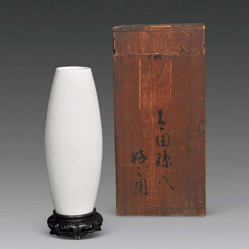 北京萬乾堂鑒定公司2020年國內(nèi)奇楠隨行擺件拍賣價(jià)