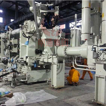 明通助力200吨大型压铸机的设备吊装安装综合服务