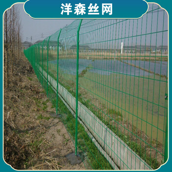 护栏网框架围栏浸塑铁丝网