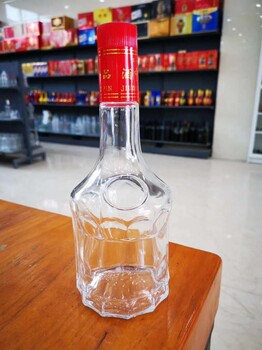 南宁酒瓶厂家设计