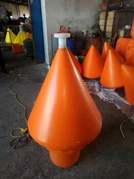 滚塑厂家生产长江航道塑料浮体海面禁航区浮体锥