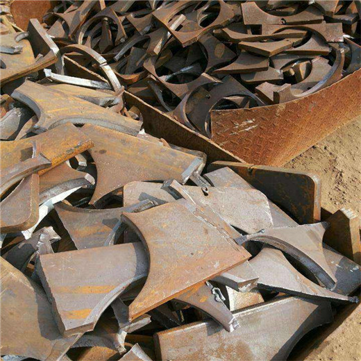扬中铺路铁板回收大型回收废旧金属