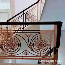 铜雕刻楼梯护栏一款舒心的设计