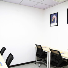 广州市小型办公室10-100平精装办公室，可对公开户注册公司