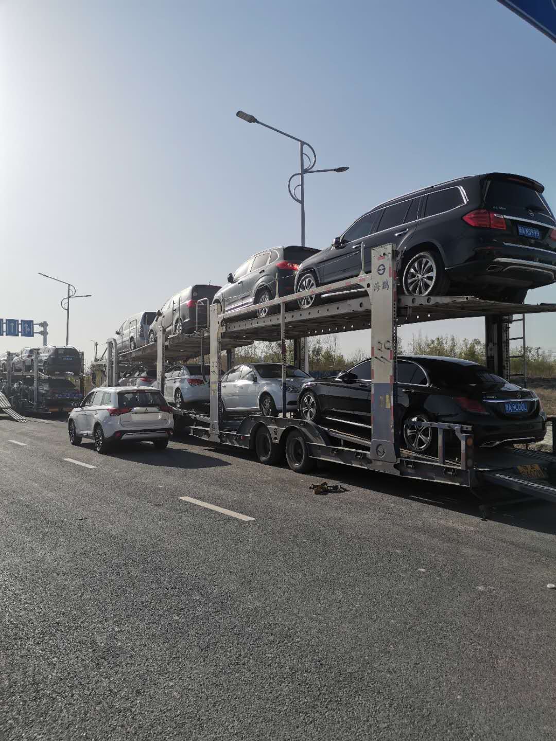 托运~伊宁市到到重庆轿车托运（运车）运费查看