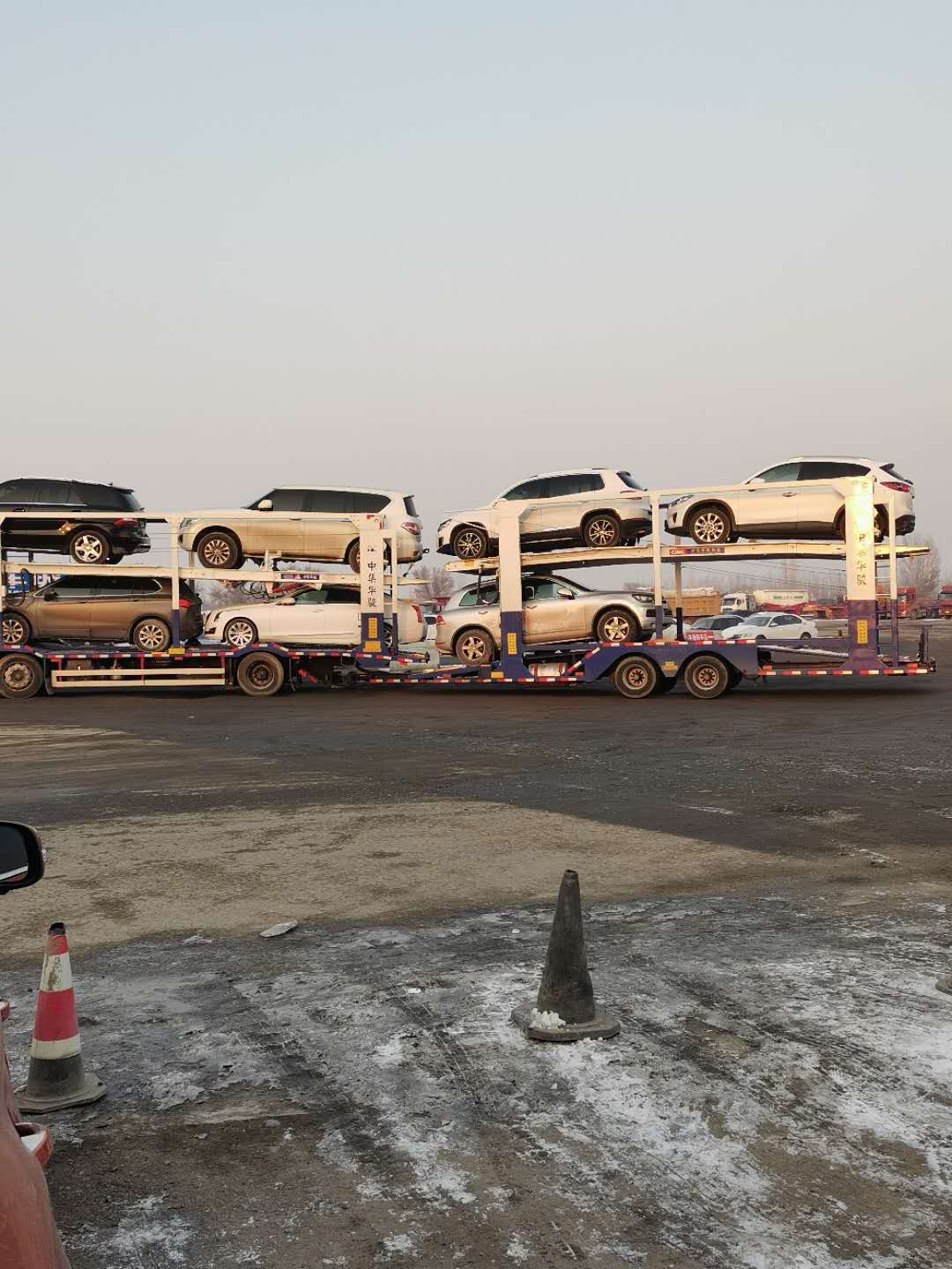 新疆伊犁到广州拖车（轿车托运）优惠中