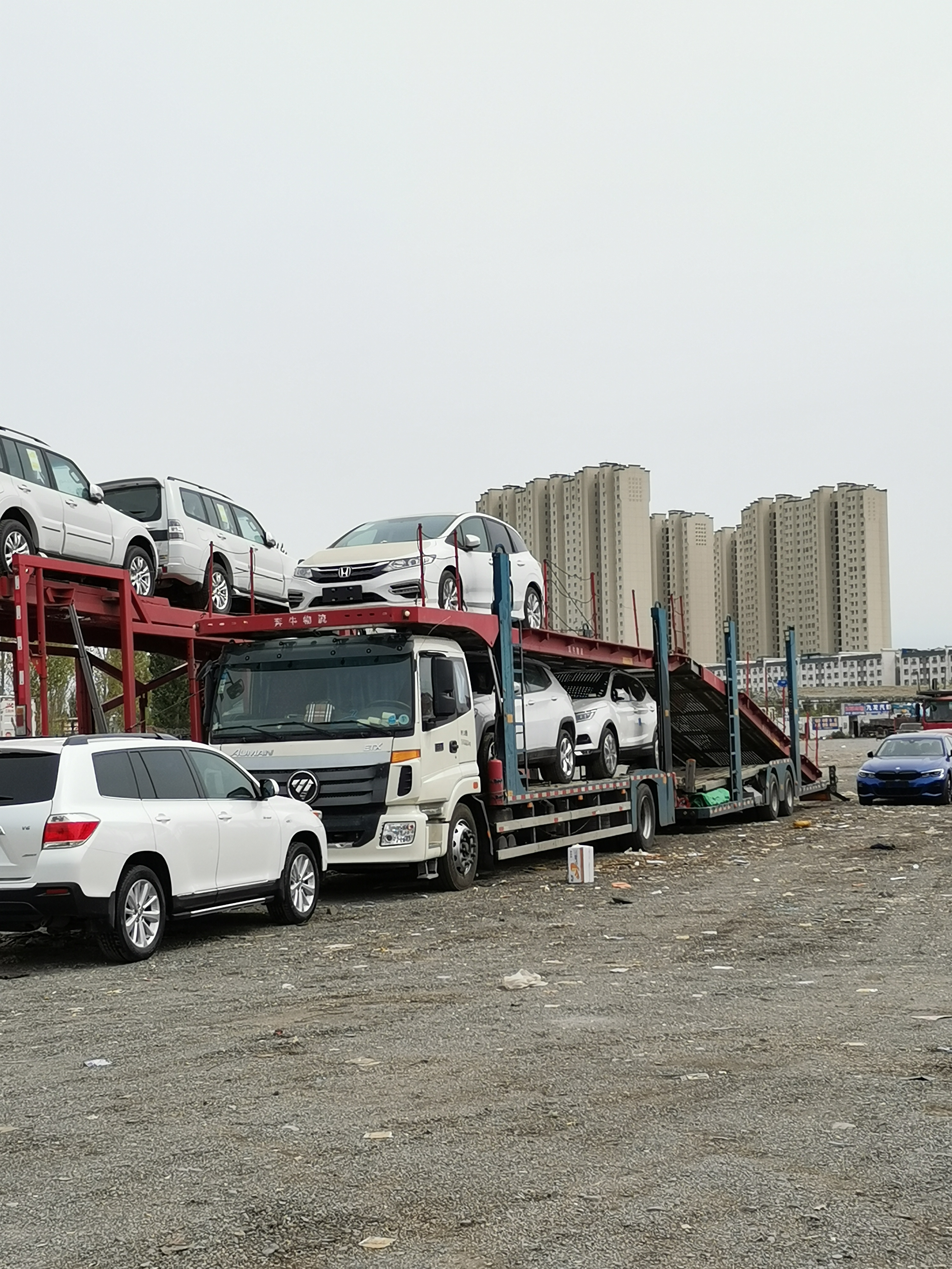 托运~吐鲁番到沈阳轿车托运（托台车）价格公道