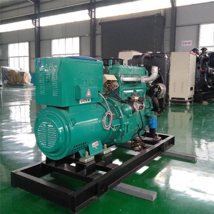 江苏南京移动式发电机回收《三菱柴油发电机回收二手价格》