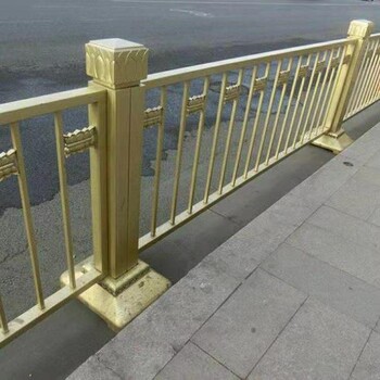 陕西西安黄金护栏道路护栏市政护栏厂家定制