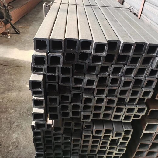 Q355C低合金方管钢结构用120x80x6.3热轧方矩管壁厚均匀